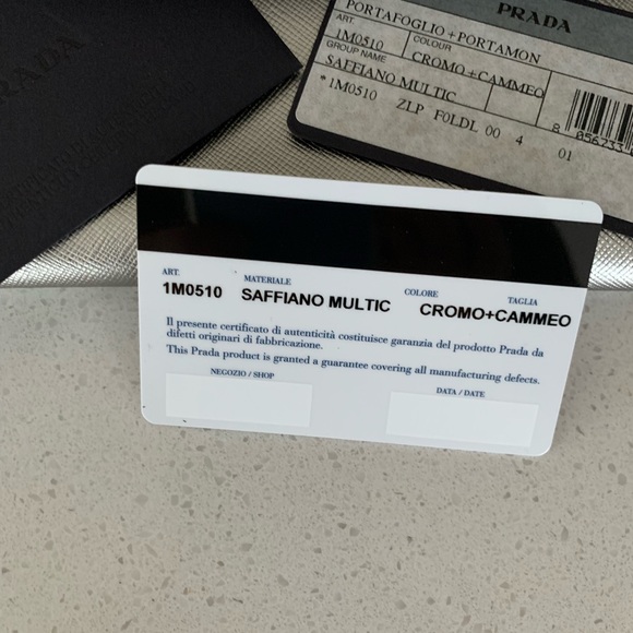 Brand New authentic Prada saffiano leather wallet/ - Picture 7 of 8